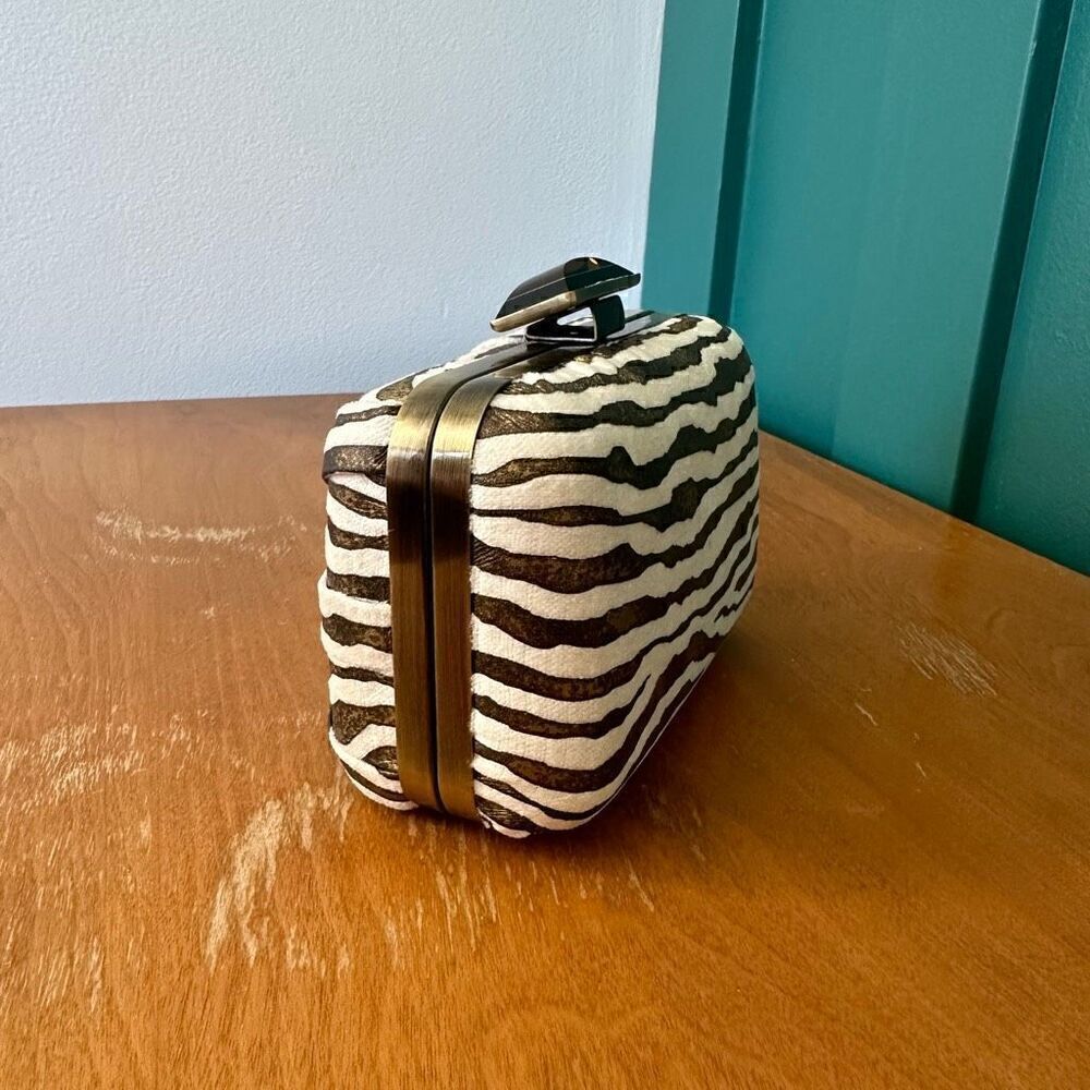 Mary Frances Aria Bronze Zebra Printed Tassel Versatile Shoulder Clutch Bag - Picture 13 of 14